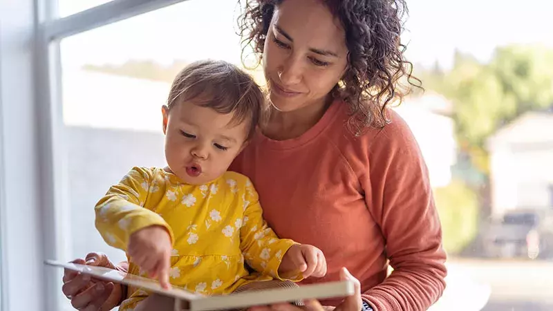 Le Gouvernement verse une prime exceptionnelle de fin d'année à plus de 2,2 millions de ménages aux revenus modestes, avec un effort particulier inédit pour les familles monoparentales