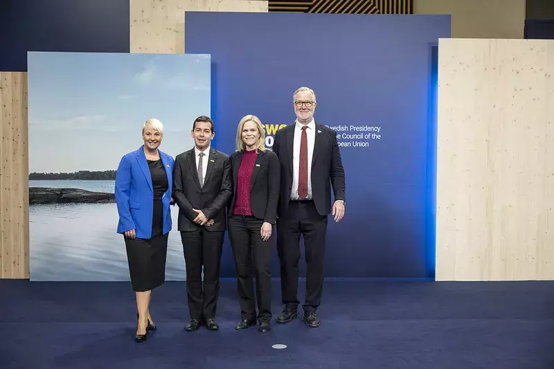 jpg/52868708227_d6a380e1cc_c_1_.jpg